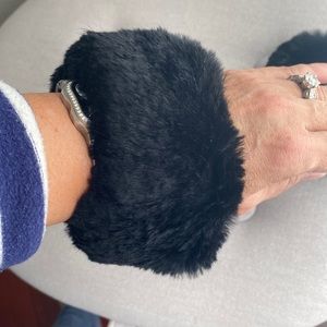 Genuine fur cuffs.
